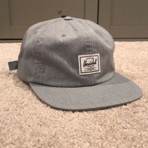 NWT Herschel grey hat (OS)